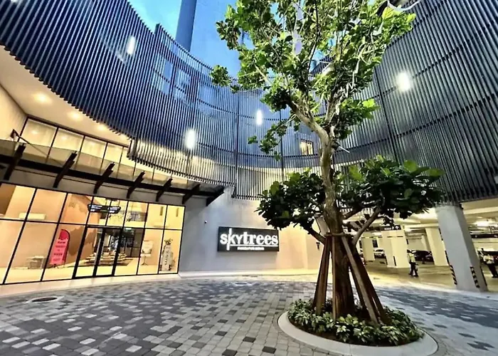 Sky Trees 15-06 3Pax, Bukit Indah, Aeon, Legoland, Netflix