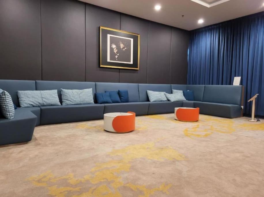 Apartment Sky Trees 15-06 3pax, Bukit Indah, Aeon, Legoland, Netflix *
