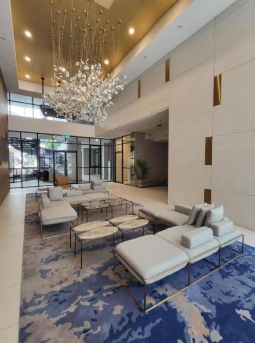 Sky Trees 15-06 3pax, Bukit Indah, Aeon, Legoland, Netflix Apartment